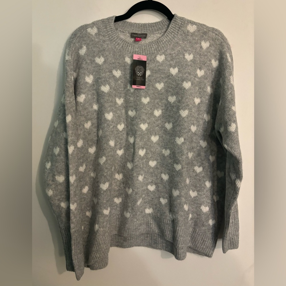Vince Womens Camuto Light Grey White Heart Relaxed Crewneck Sweater Sz Small EUC
